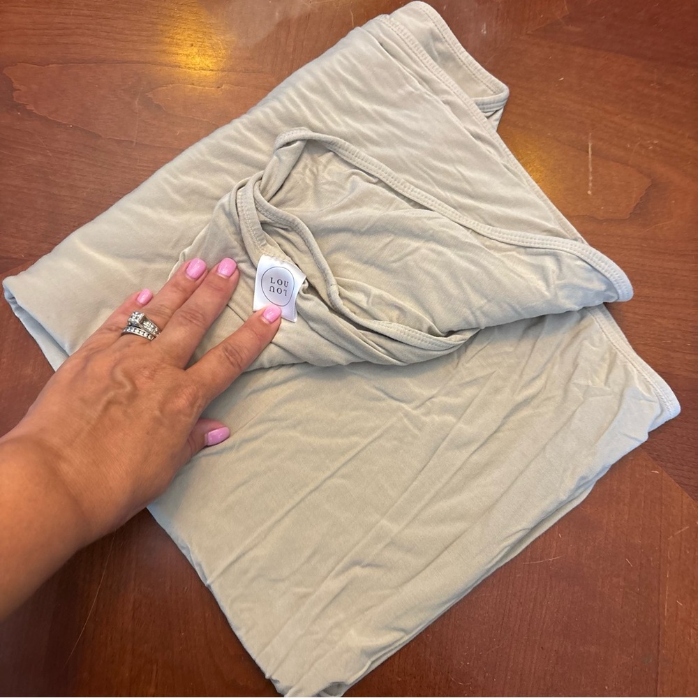 Lou and Lou Gray Baby Swaddle - Picture 2 of 4